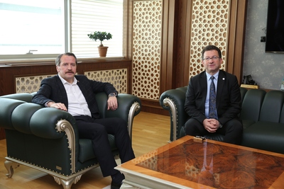 Memur-Sen Genel Başkanı Ali Yalçın'dan Üniversitemize Ziyaret