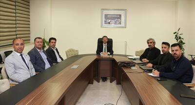 Rektörümüz Prof. Dr. Alkış’ın başkanlığında III. Uluslararası Melayê Cizîrî Sempozyumu için toplantı düzenlendi