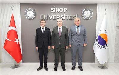 Rektörümüz Prof. Dr. Alkış, Sinop Üniversitesi Rektörü Prof. Dr. Taşdemir’i makamında ziyaret etti