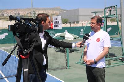 rektorumuz-prof-dr-alkis-trt-arapca-ve-haberturk-spor-a-roportaj-verdi